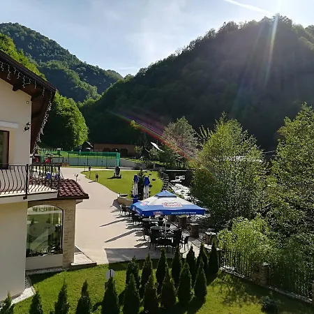Pensiunea Perla Martiniei Nsd 5*