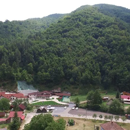 Guest house Pensiunea Perla Martiniei Nsd